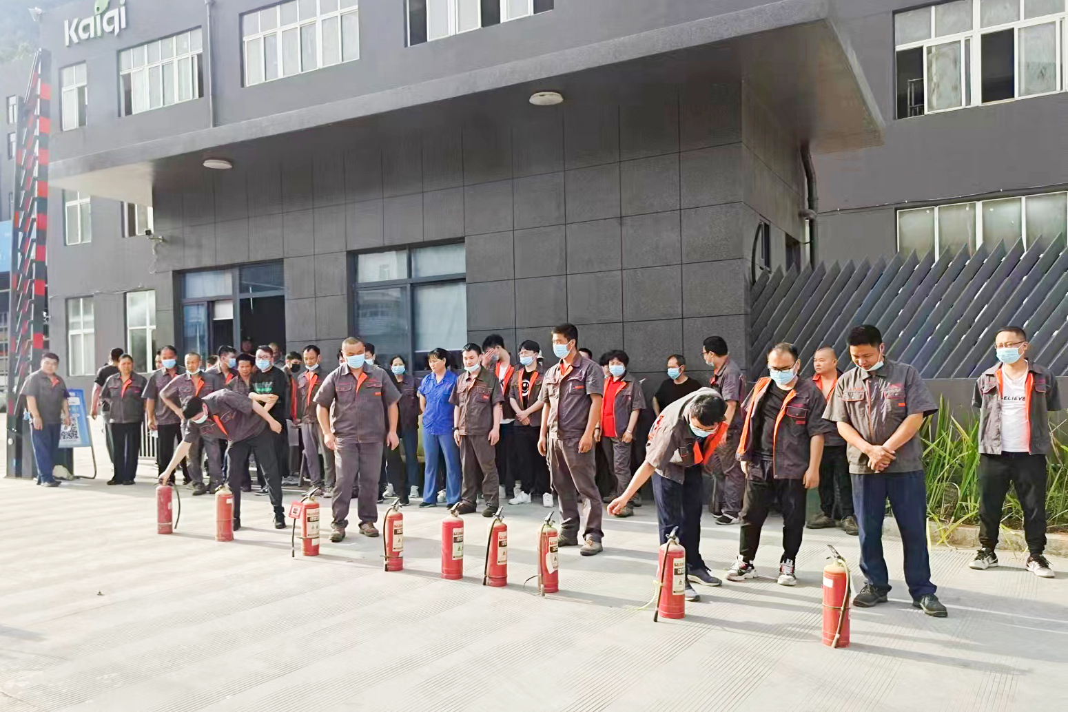 1660025501408801.jpg 1660025501408801.jpg